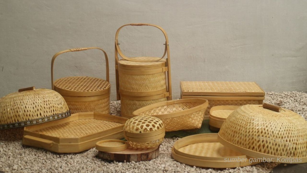 Anyaman Bambu Tembus Pasar Nasional dan Global